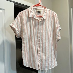 Universal Thread Goods Co. Pink and White Striped Botton Down Short Sleeve Top